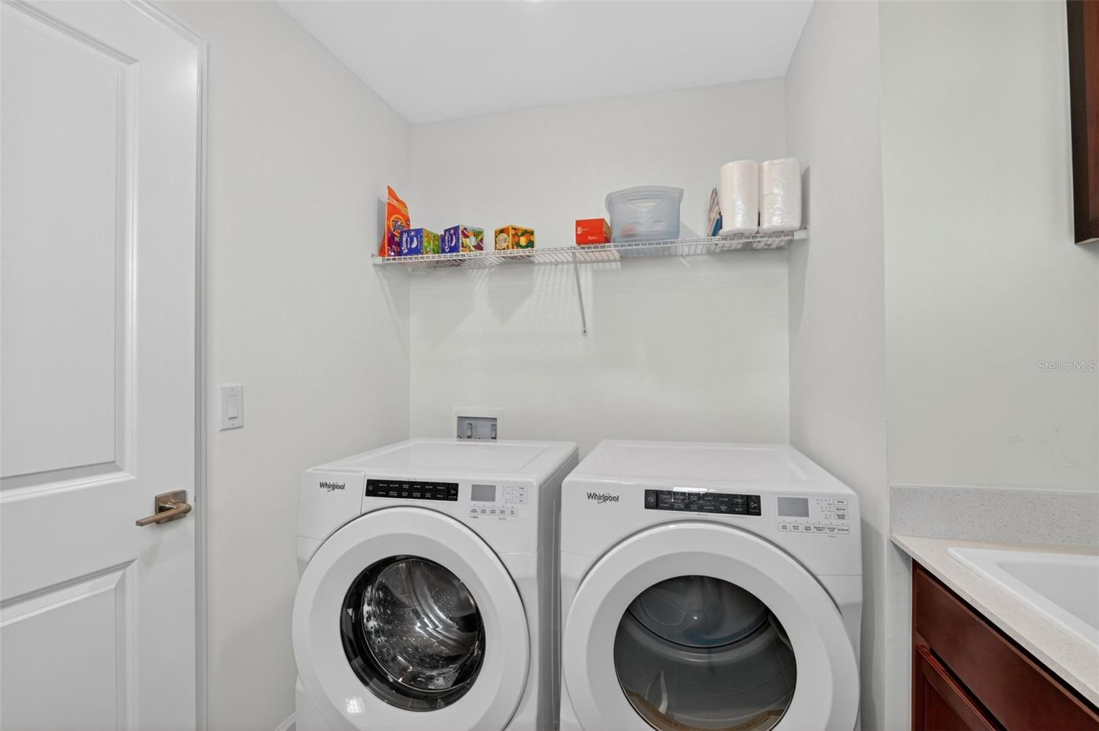 42581 Atlas Dr Property Photo 29