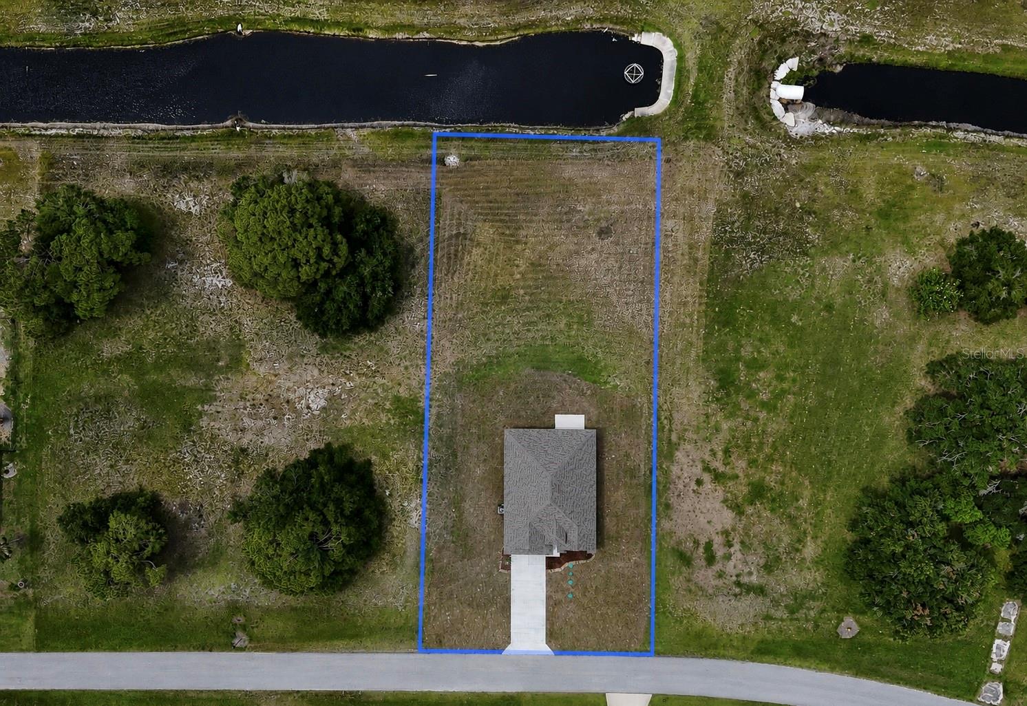 7825 Pine Glen Rd Property Photo 2