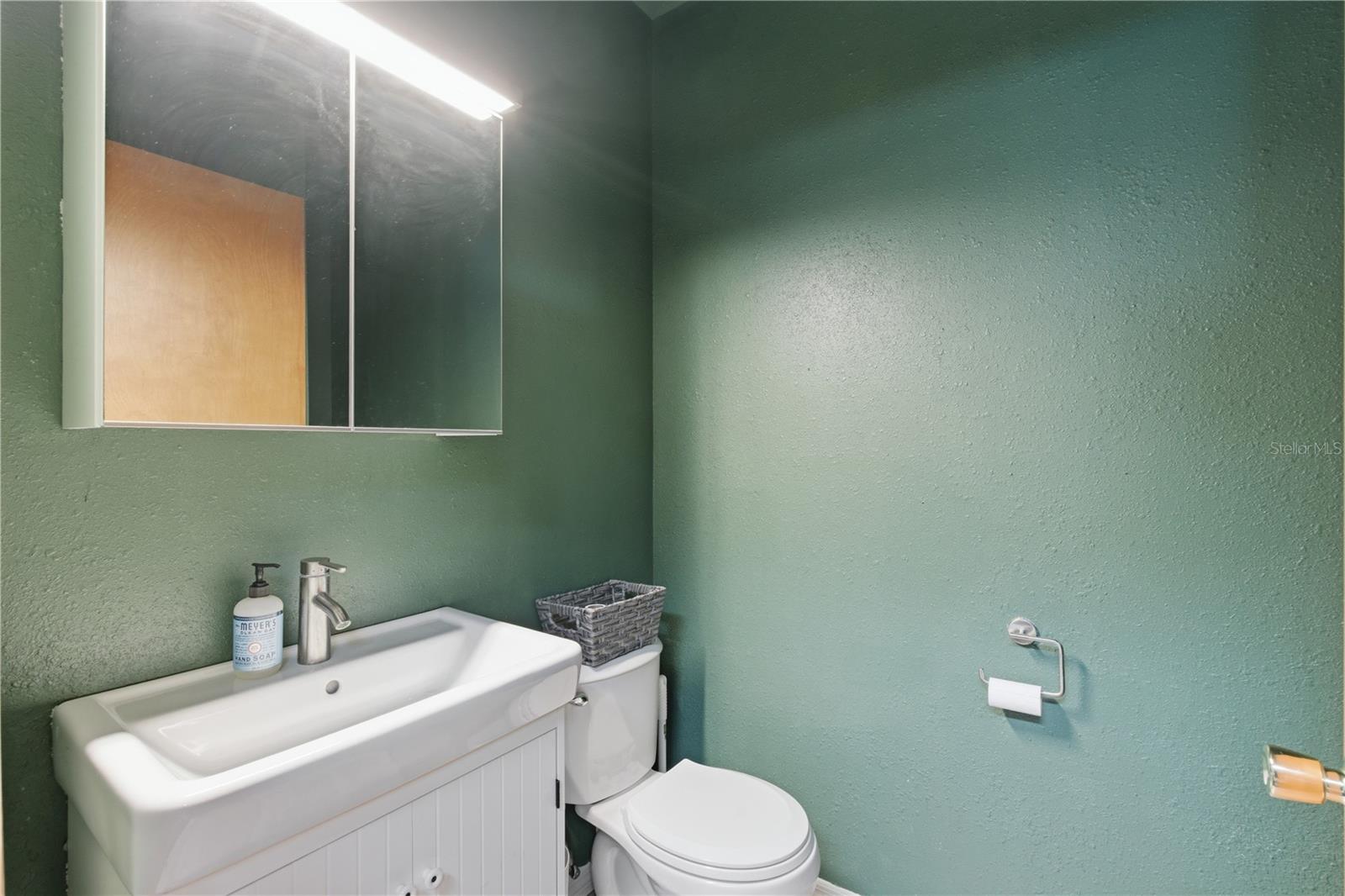 1170 Gould St Property Photo 31