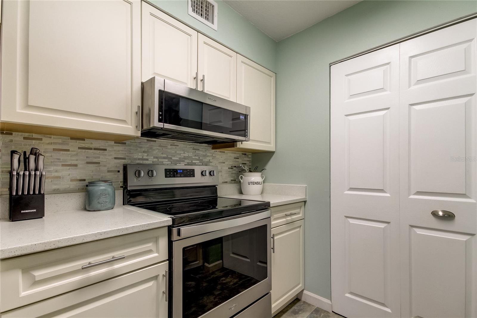 2400 Feather Sound Dr #1228 Property Photo 10
