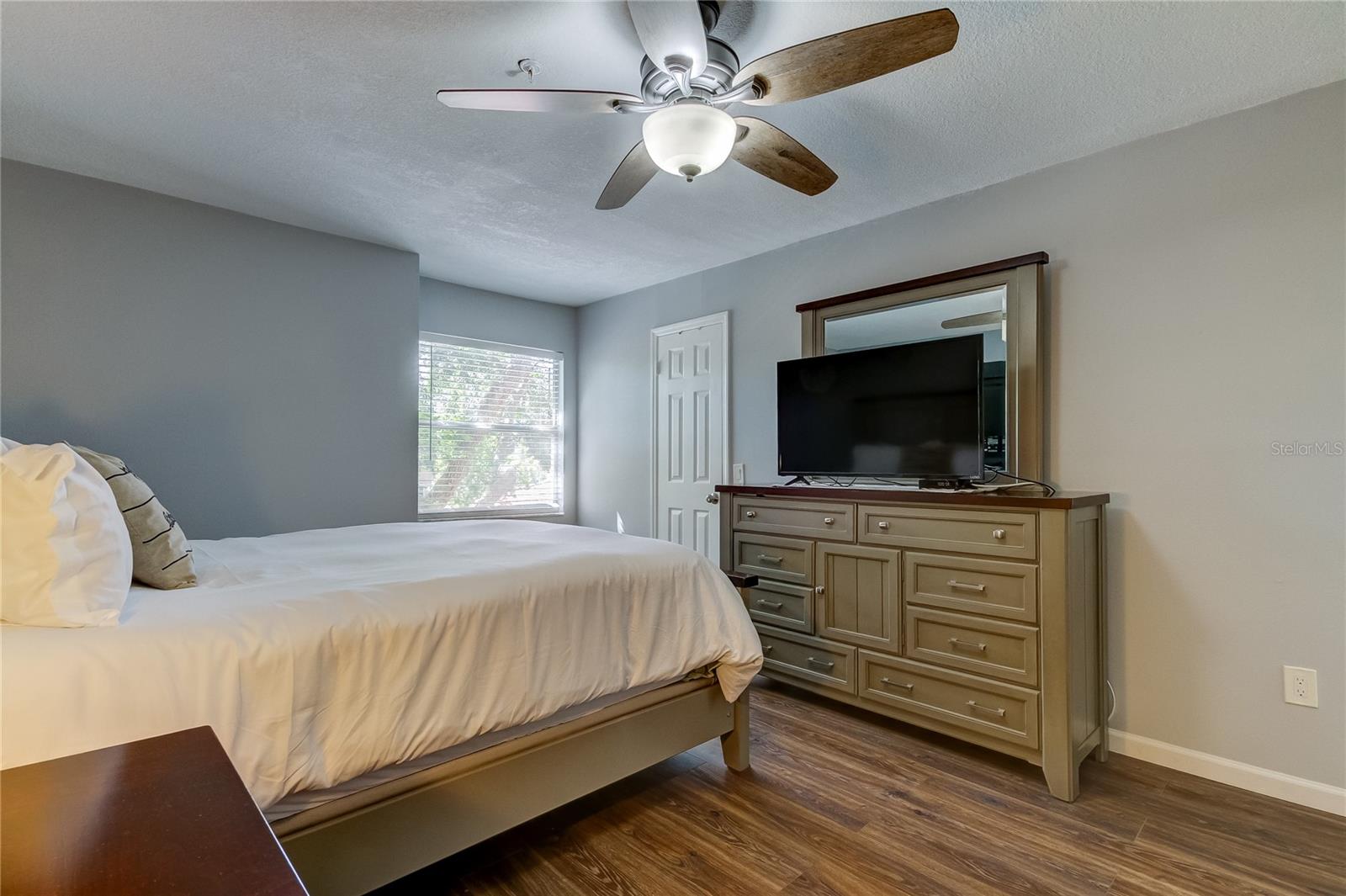 2400 Feather Sound Dr #1228 Property Photo 21