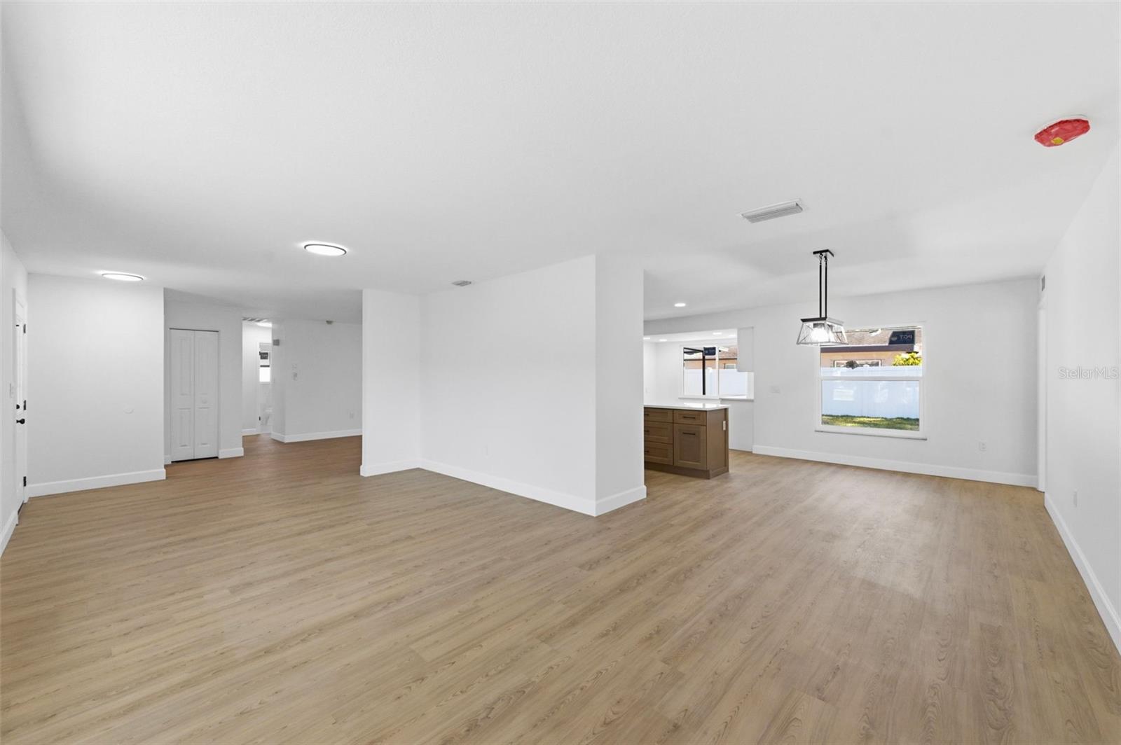 11180 113th Ave Property Photo 6
