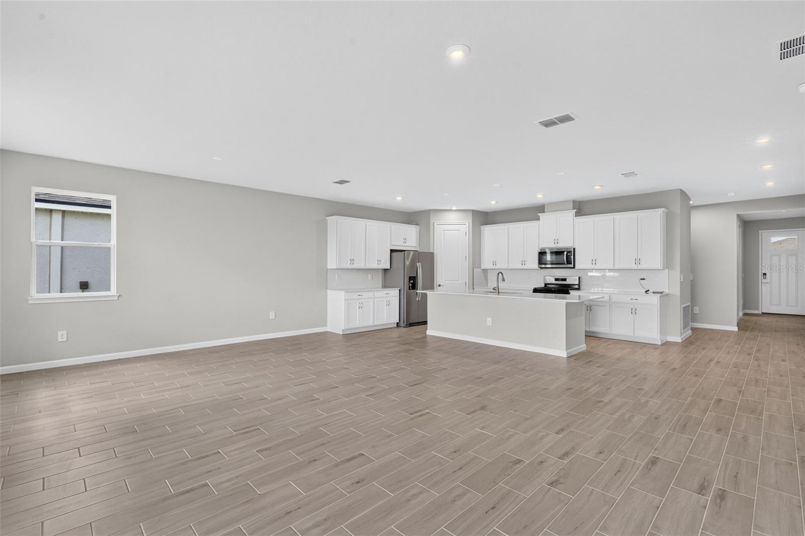 34766 Flower Patch Dr Property Photo 7