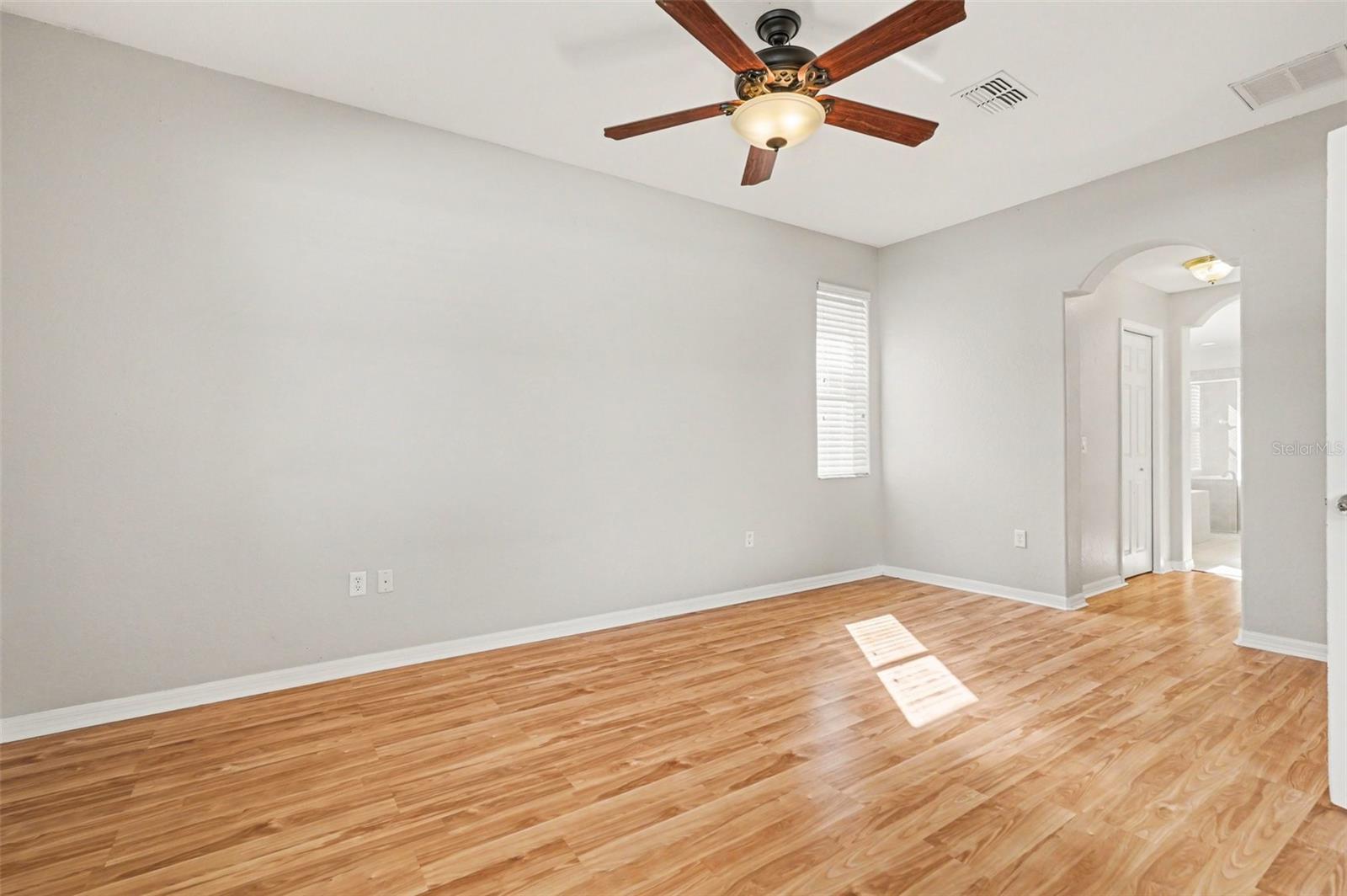 10902 Tree Cactus Loop Property Photo 15