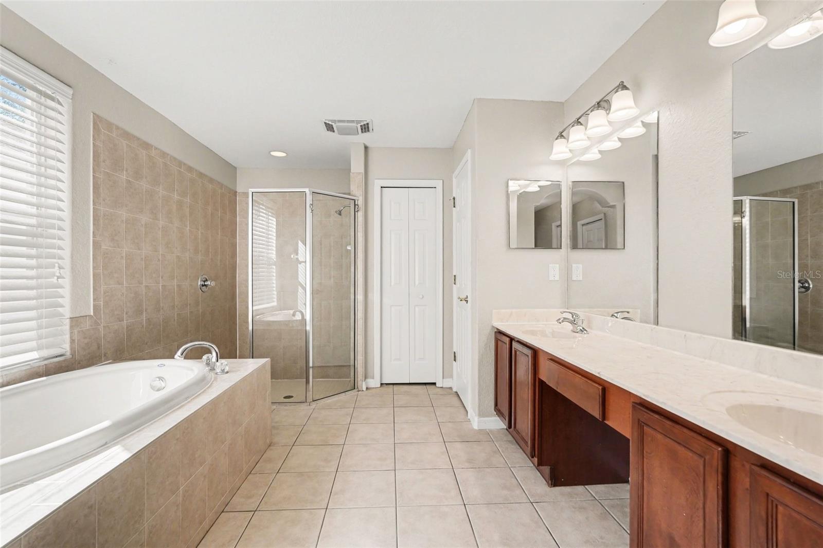 10902 Tree Cactus Loop Property Photo 23
