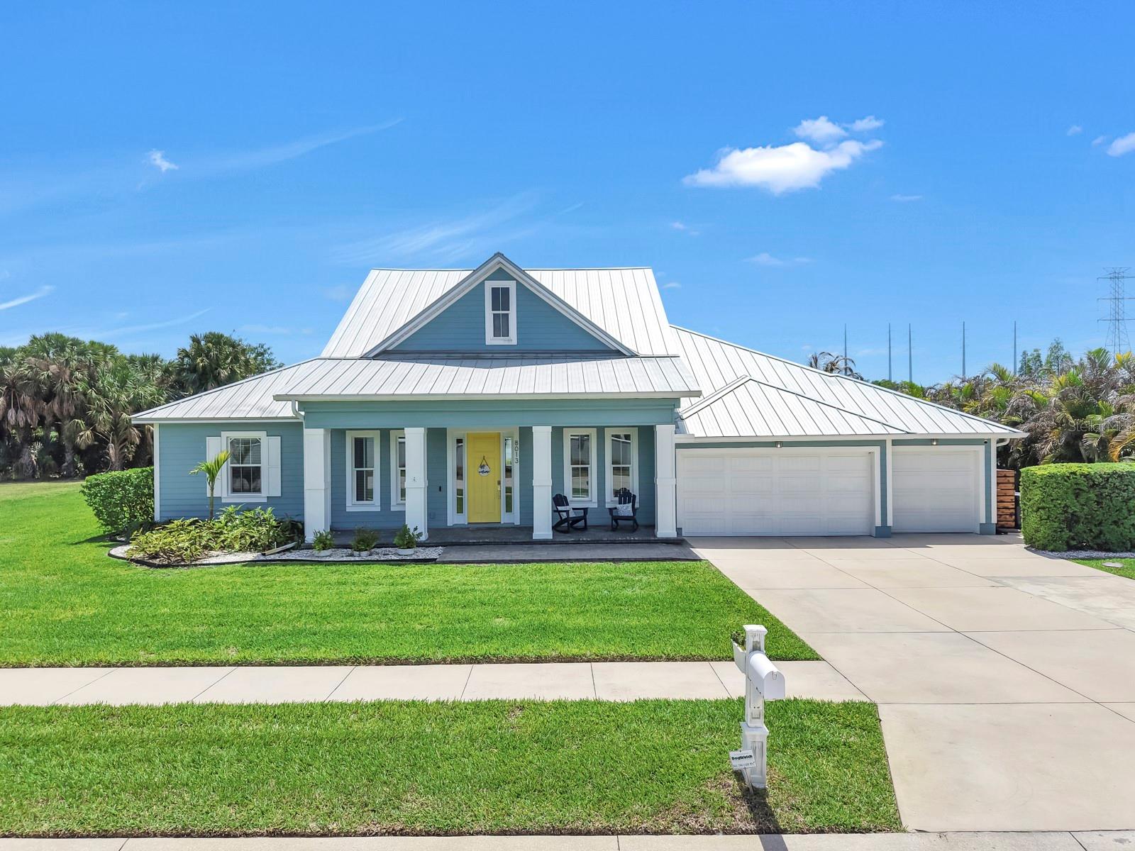 8013 KEY WEST CONCH DR Property Photo 1