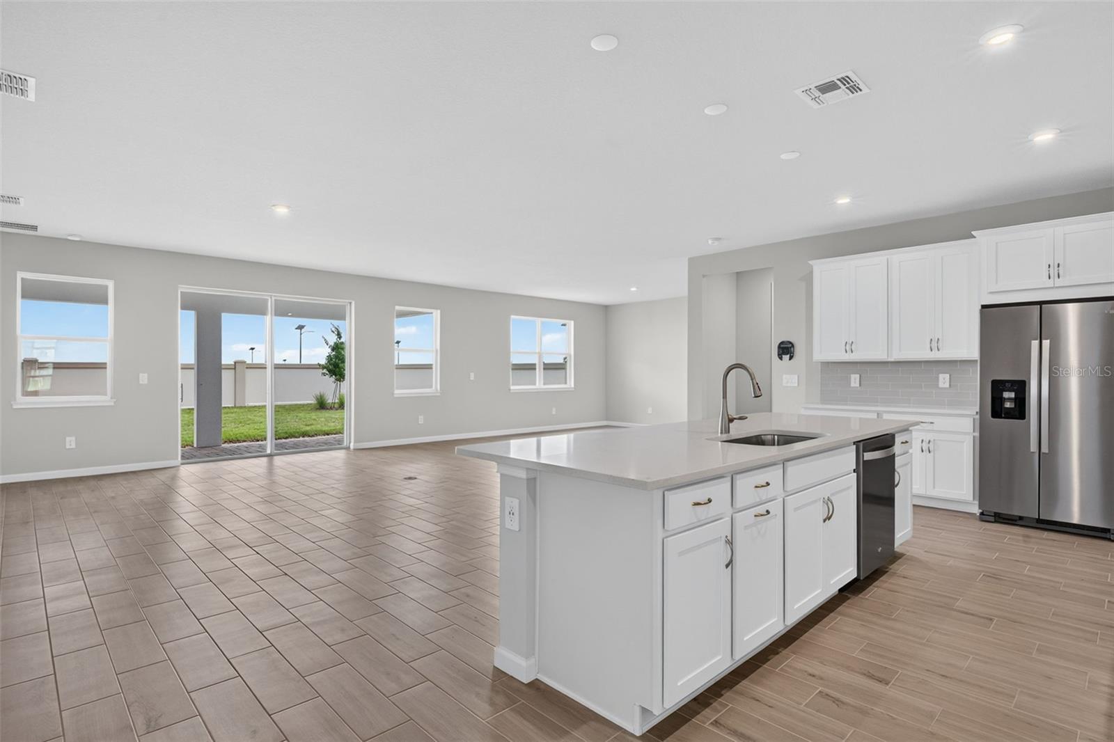 9553 Natural Oak Pt Property Photo 10