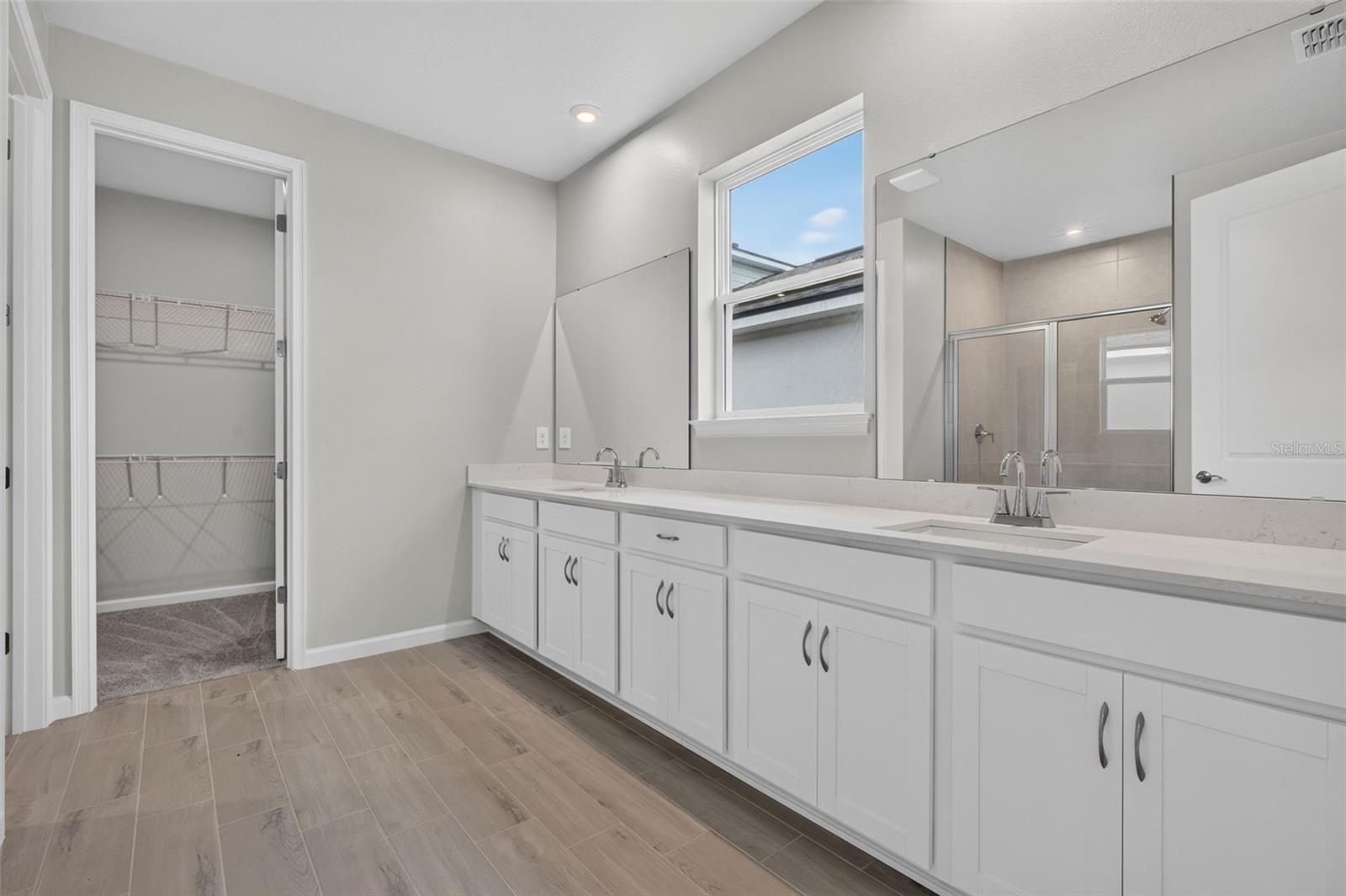 9553 Natural Oak Pt Property Photo 21