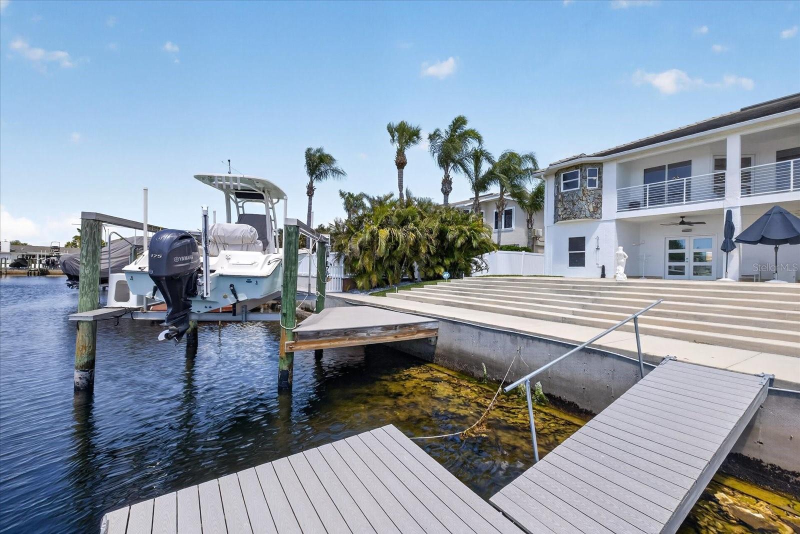 5101 South Shore Dr Property Photo