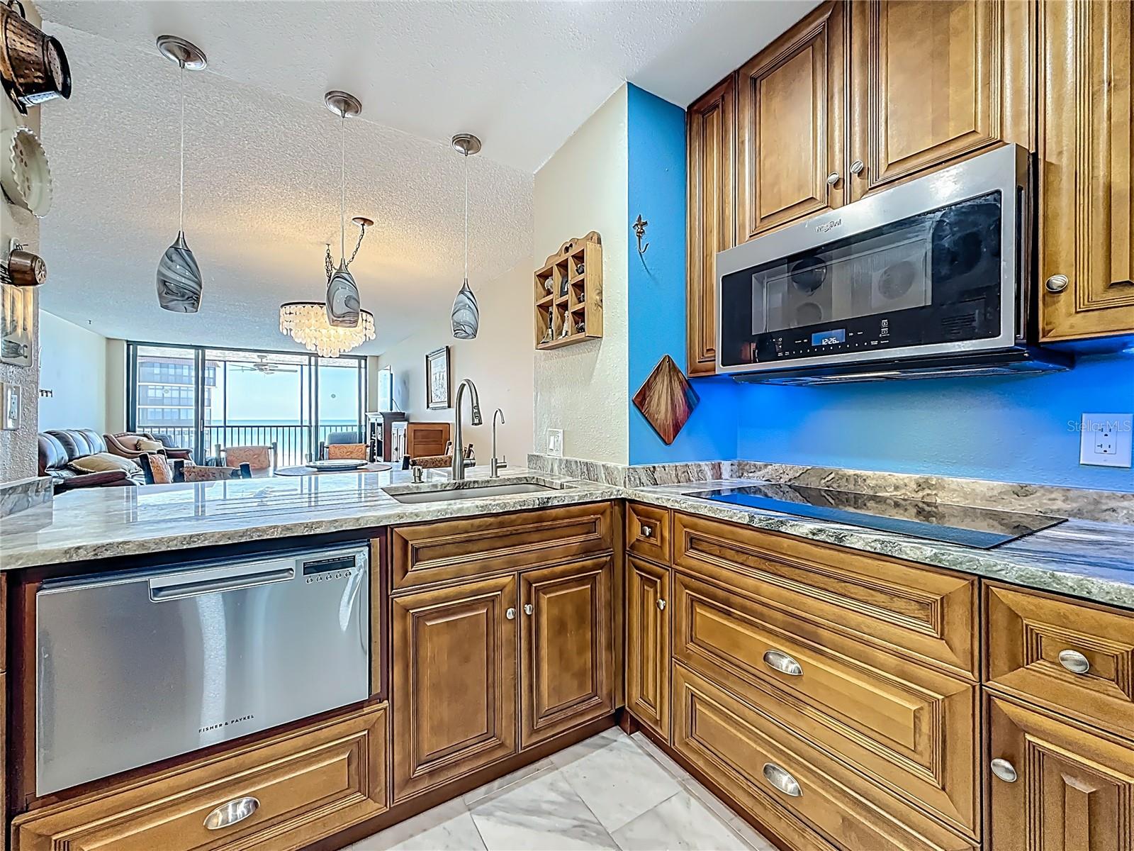 18304 Gulf Blvd #505 Property Photo 37