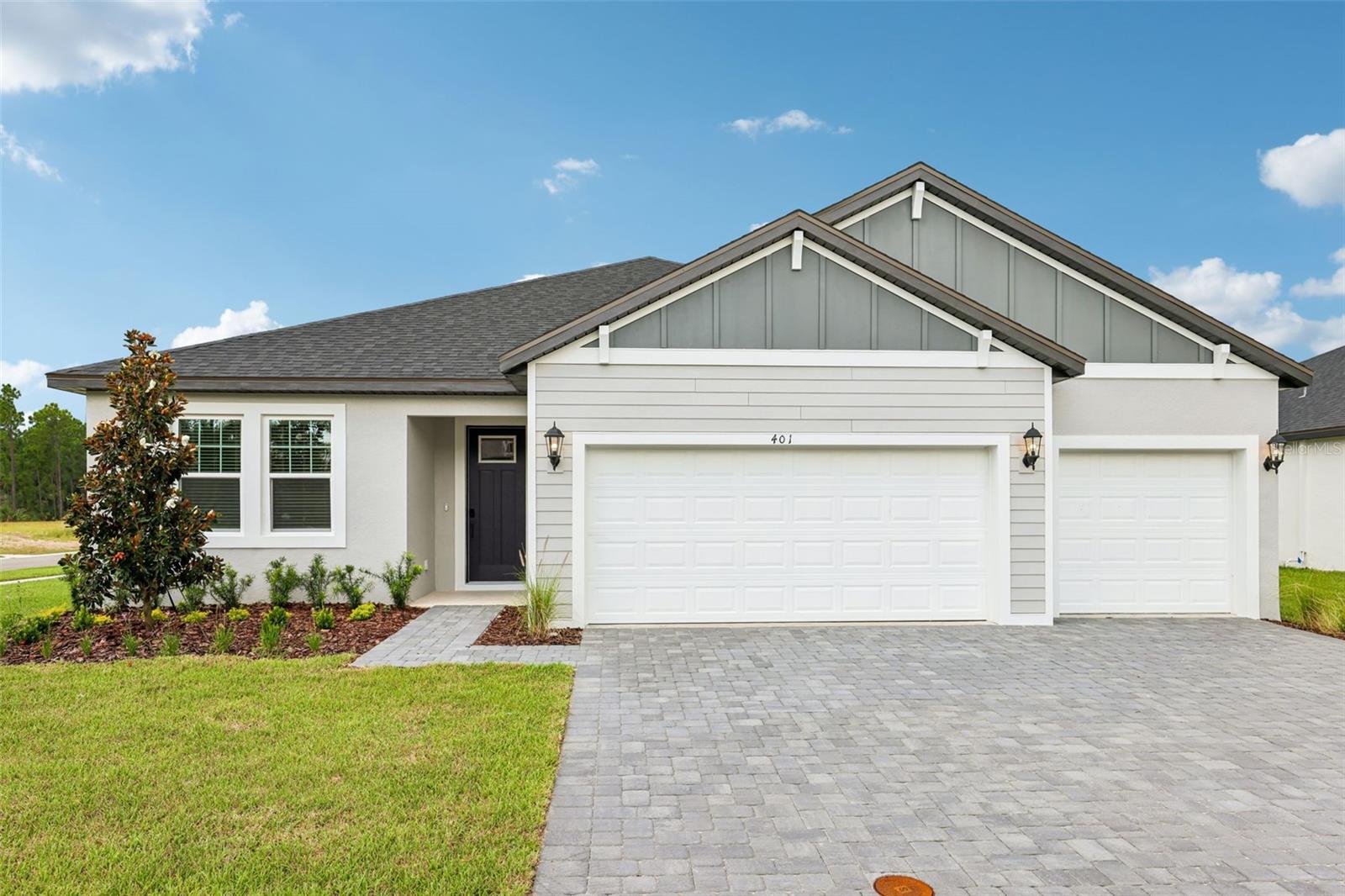 401 BROOKHAVEN TRL Property Photo 1