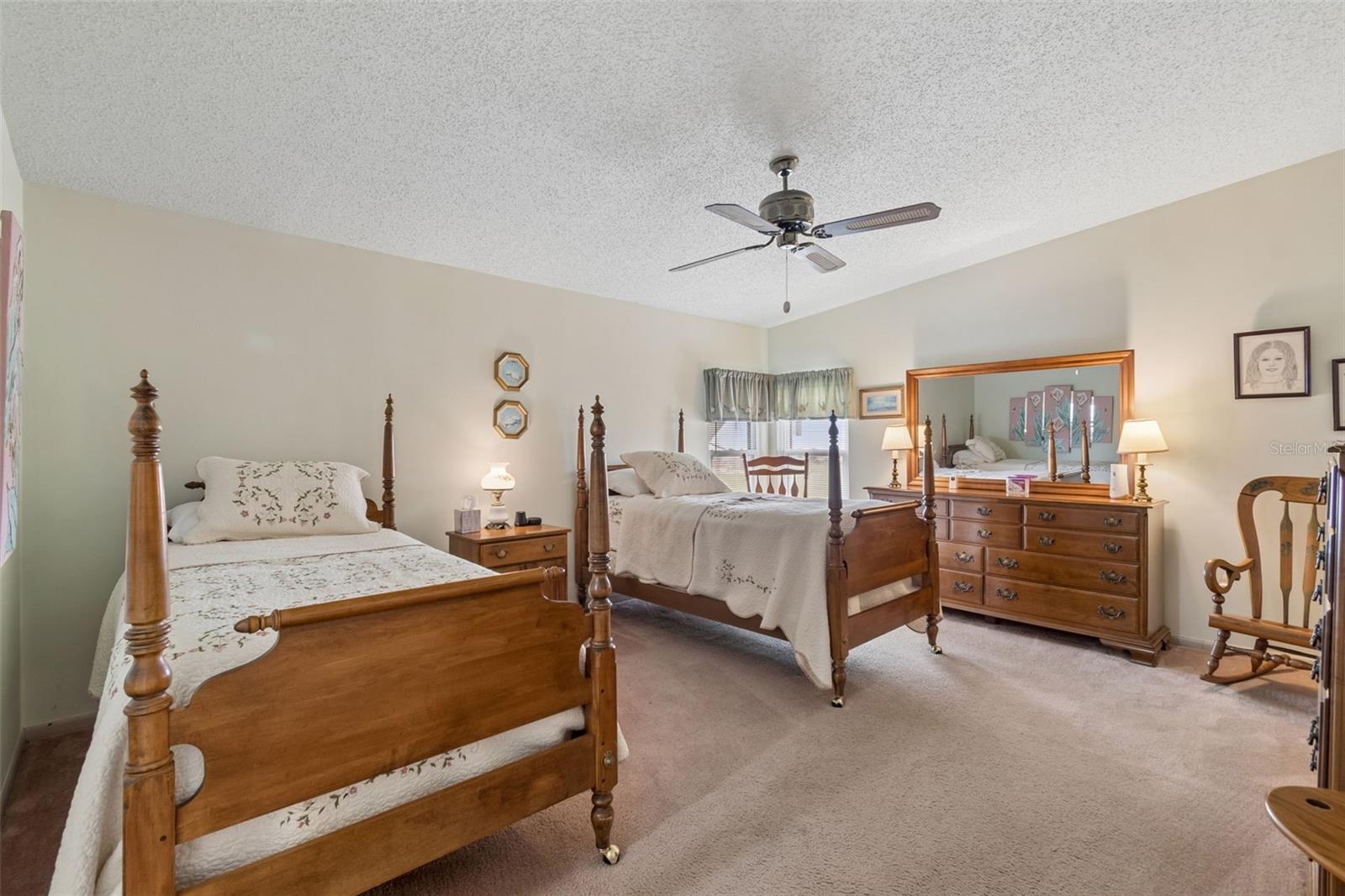 14131 Delsilver Dr Property Photo 24