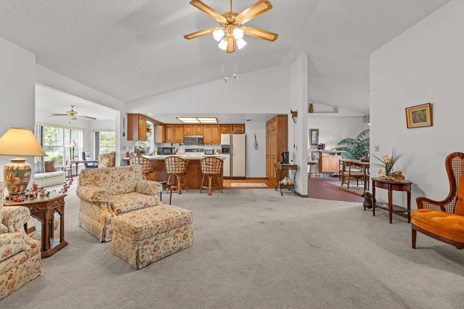 10025 Kimbrough Dr Property Photo 8