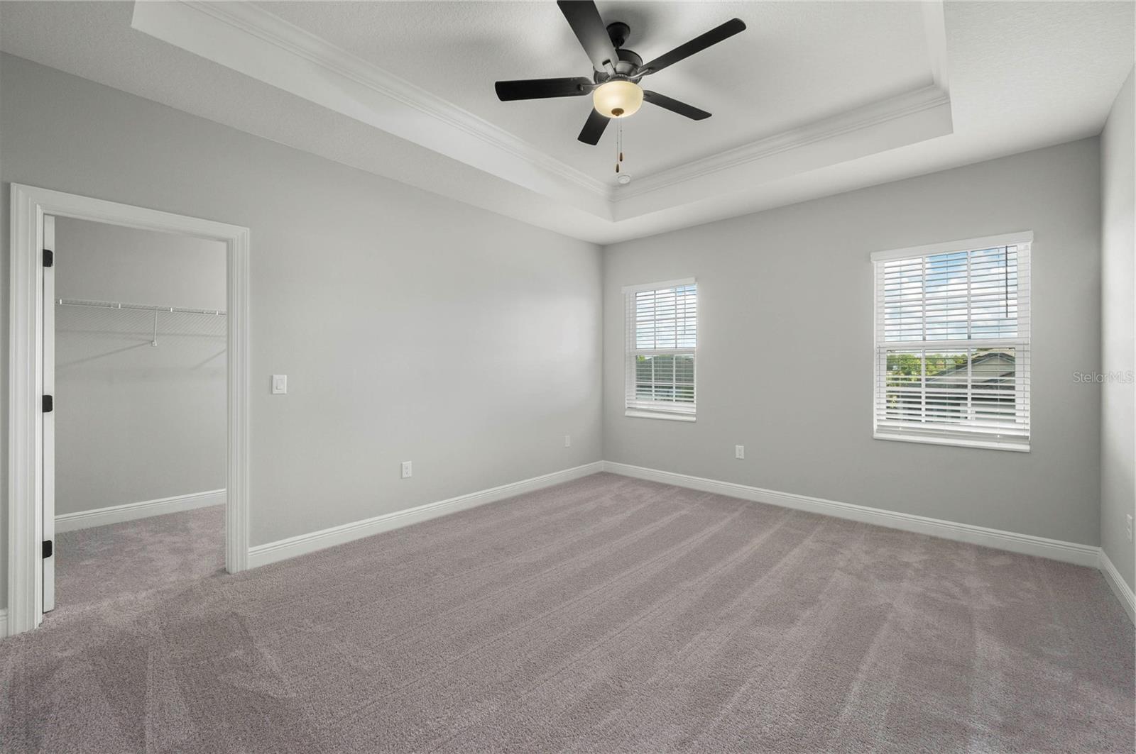 7883 Somersworth Dr Property Photo 5