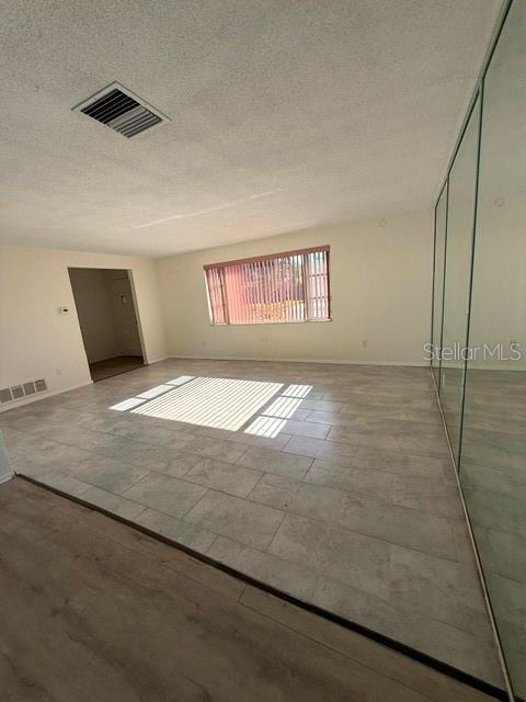 1884 Yale Dr Property Photo 22
