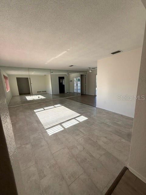 1884 Yale Dr Property Photo 25