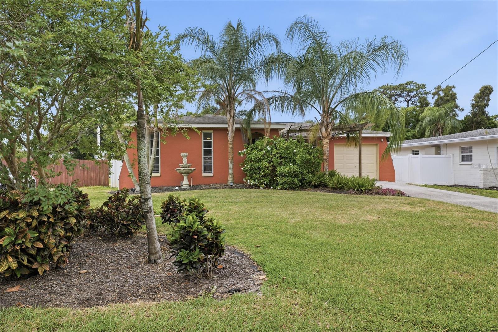 51 Cypress Dr Property Photo 1