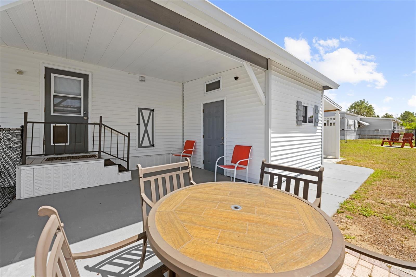 8979 Highpoint Blvd Property Photo 44