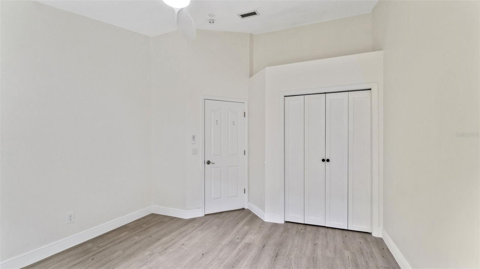 11708 Carrollwood Cove Dr Property Photo 20