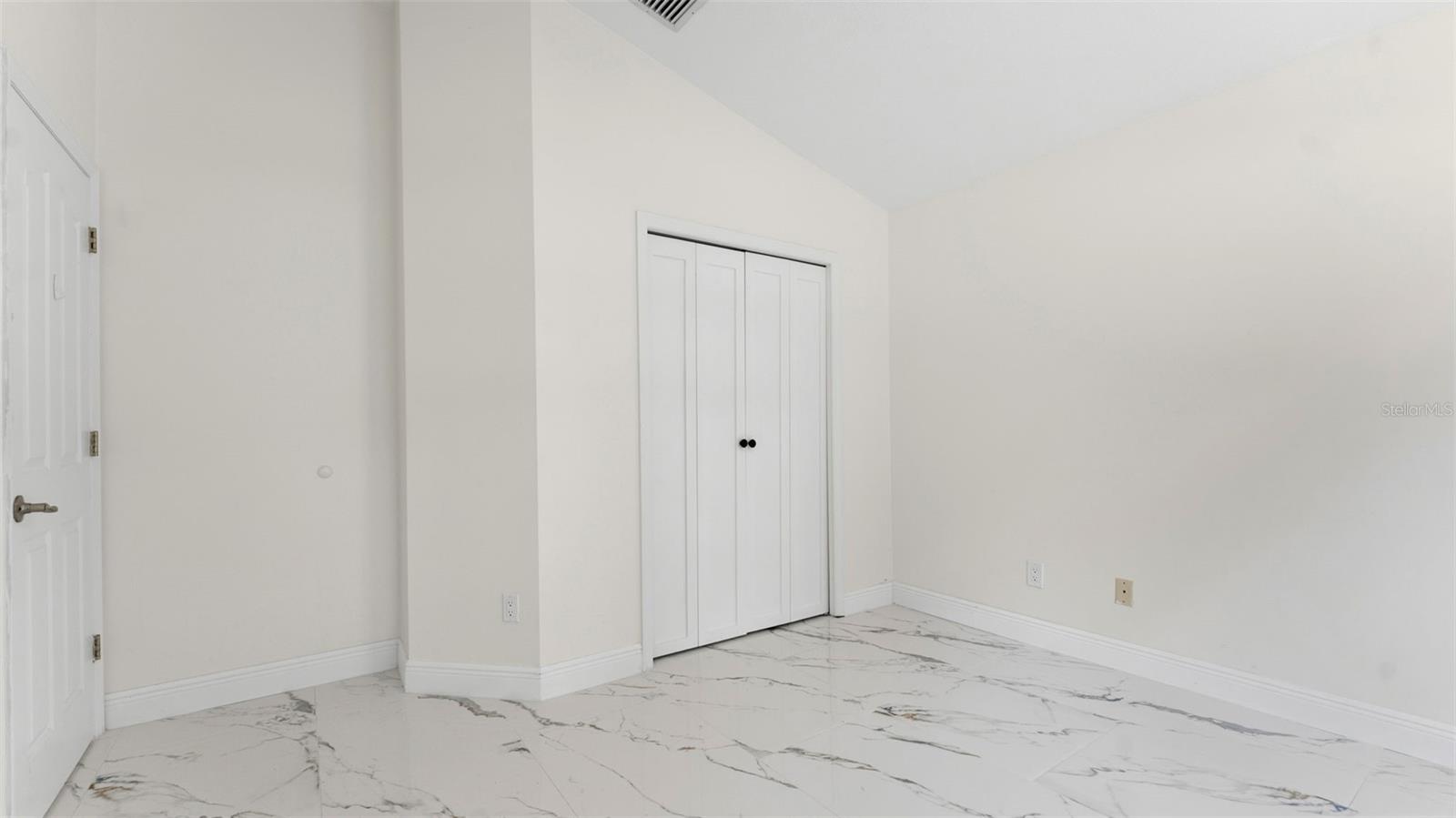 11708 Carrollwood Cove Dr Property Photo 25