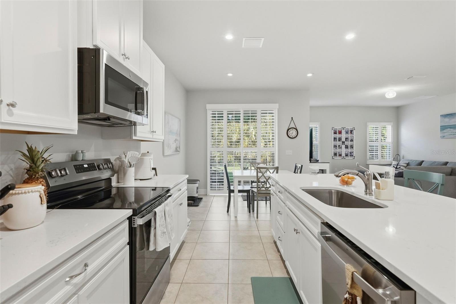 9822 Eventide Trl Property Photo 10
