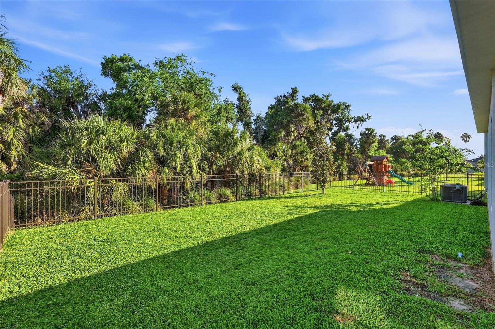 9822 Eventide Trl Property Photo 26