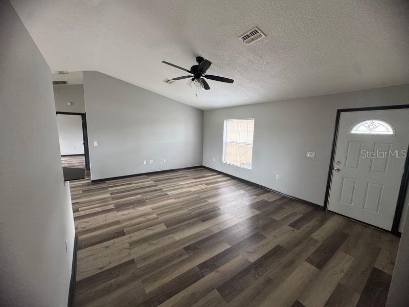 6289 Mariner Blvd Property Photo 6