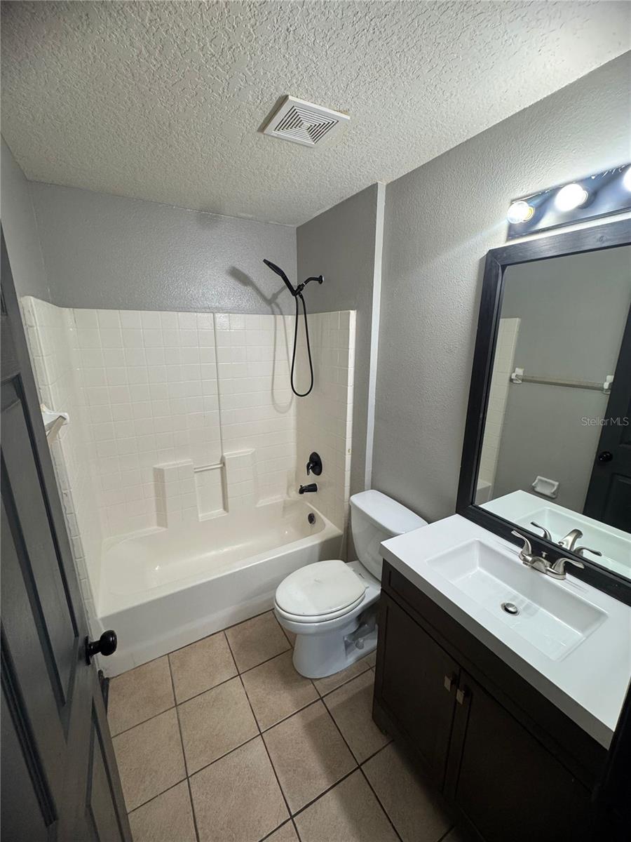 6289 Mariner Blvd Property Photo 9