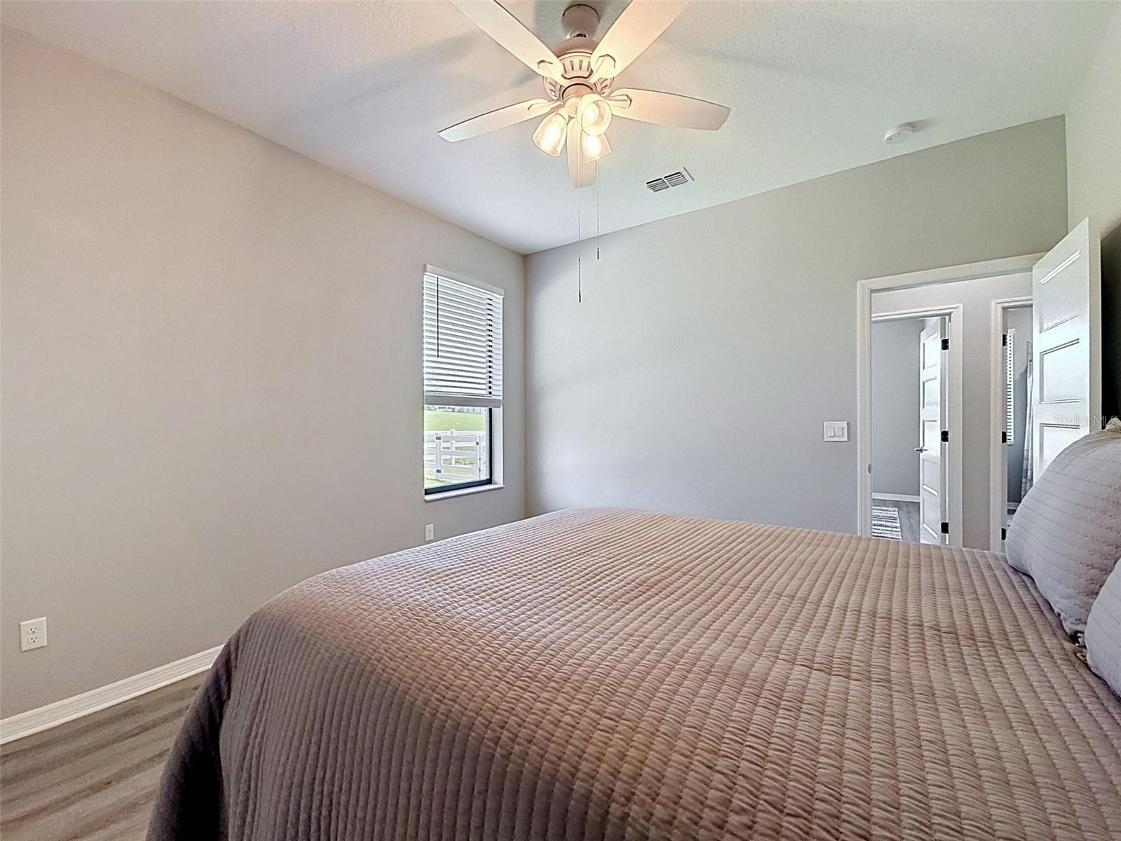 1381 N Spend A Buck Dr Property Photo 51