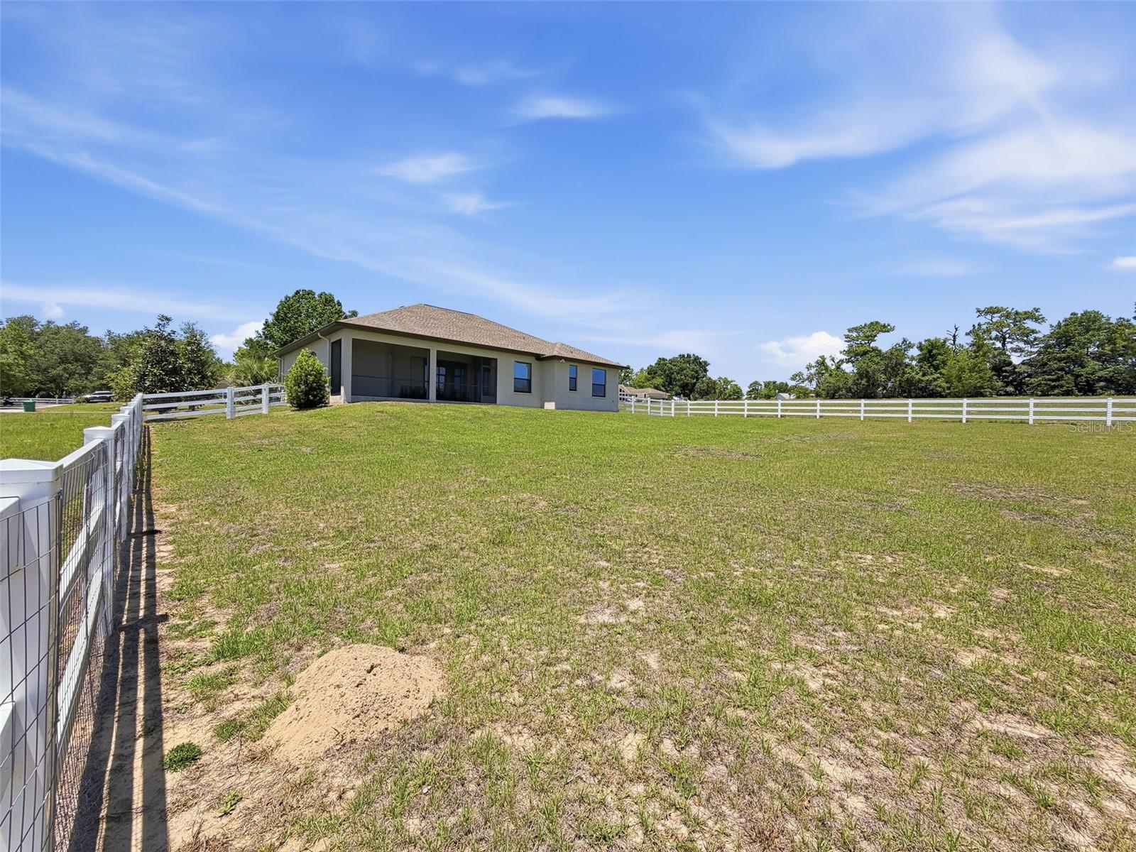 1381 N Spend A Buck Dr Property Photo 80