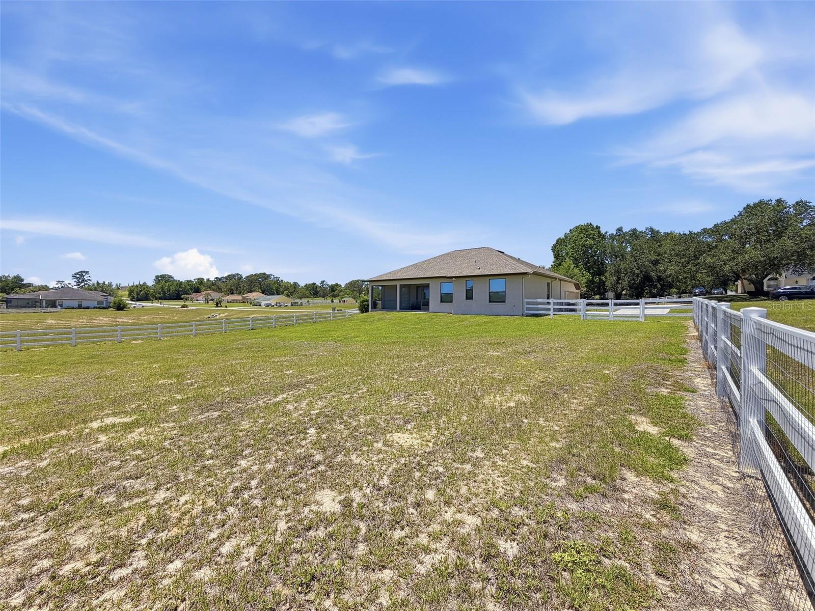 1381 N Spend A Buck Dr Property Photo 82