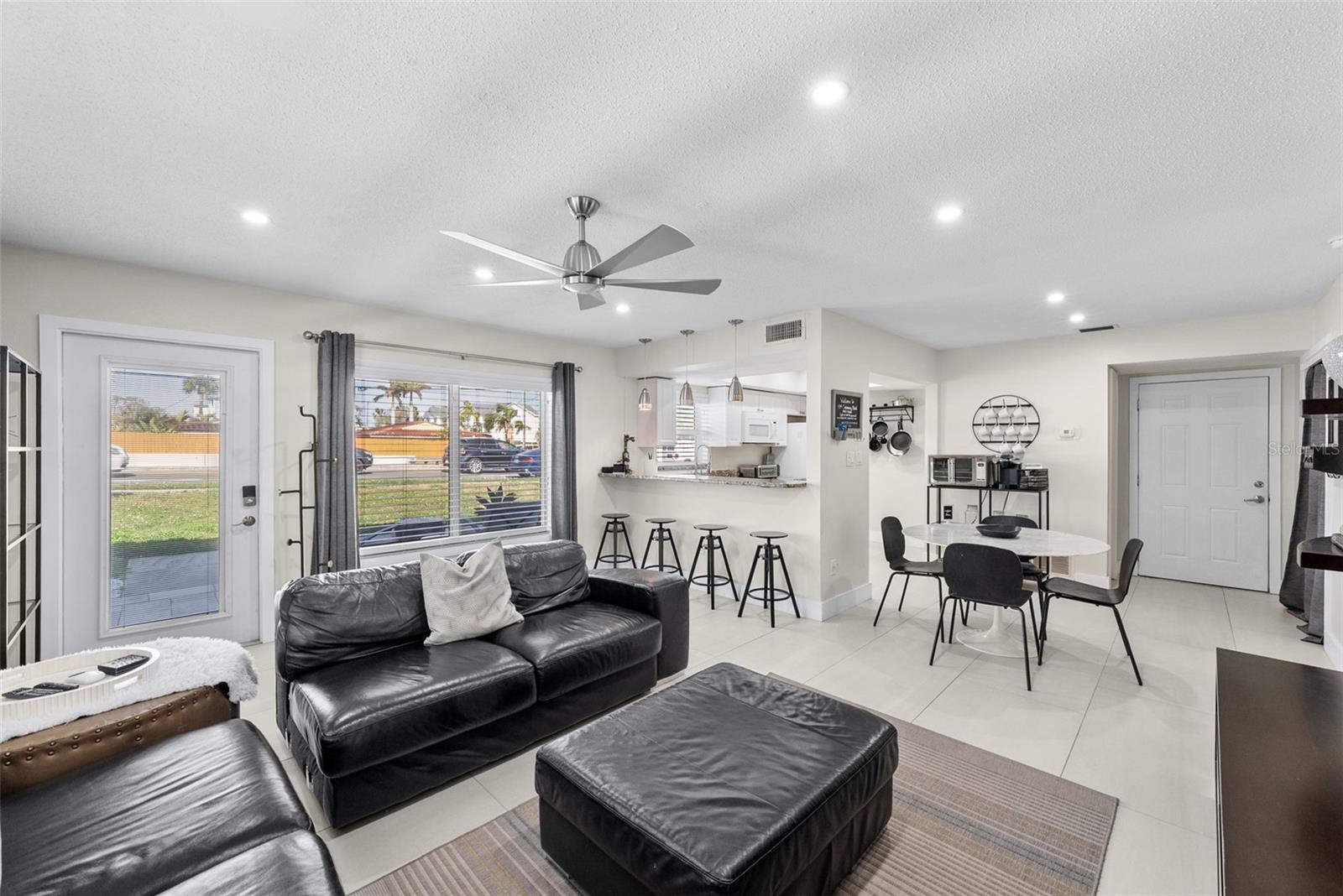 439 Causeway Blvd Property Photo 17