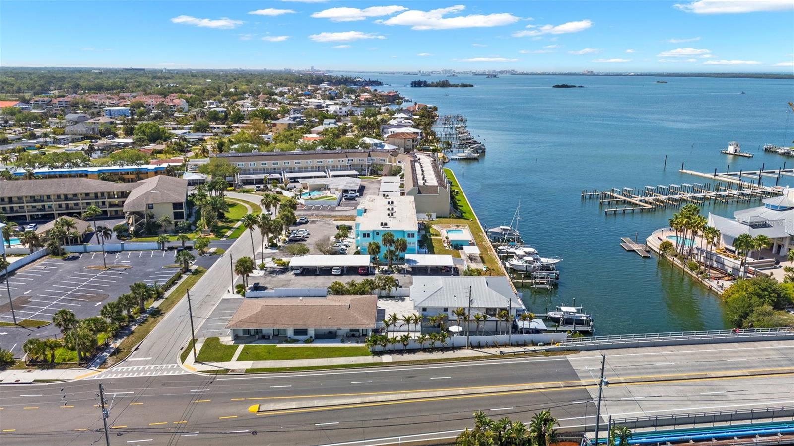 439 Causeway Blvd Property Photo 27