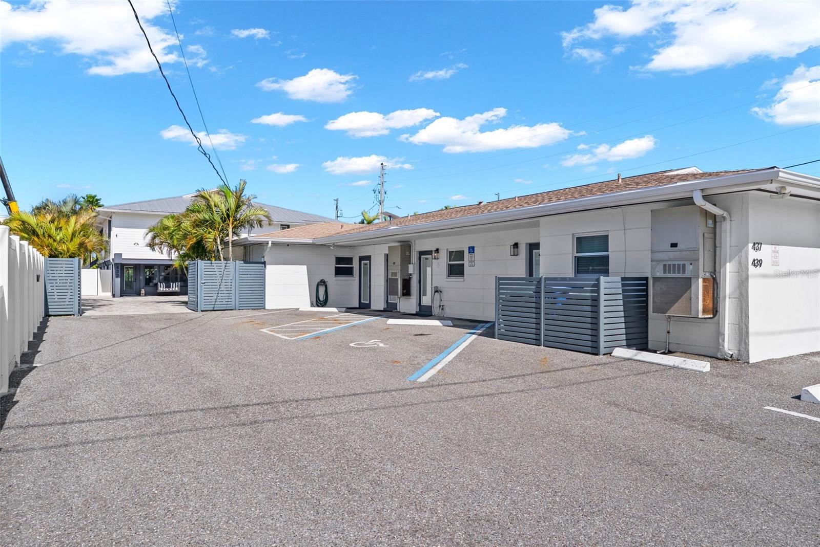 439 Causeway Blvd Property Photo 29