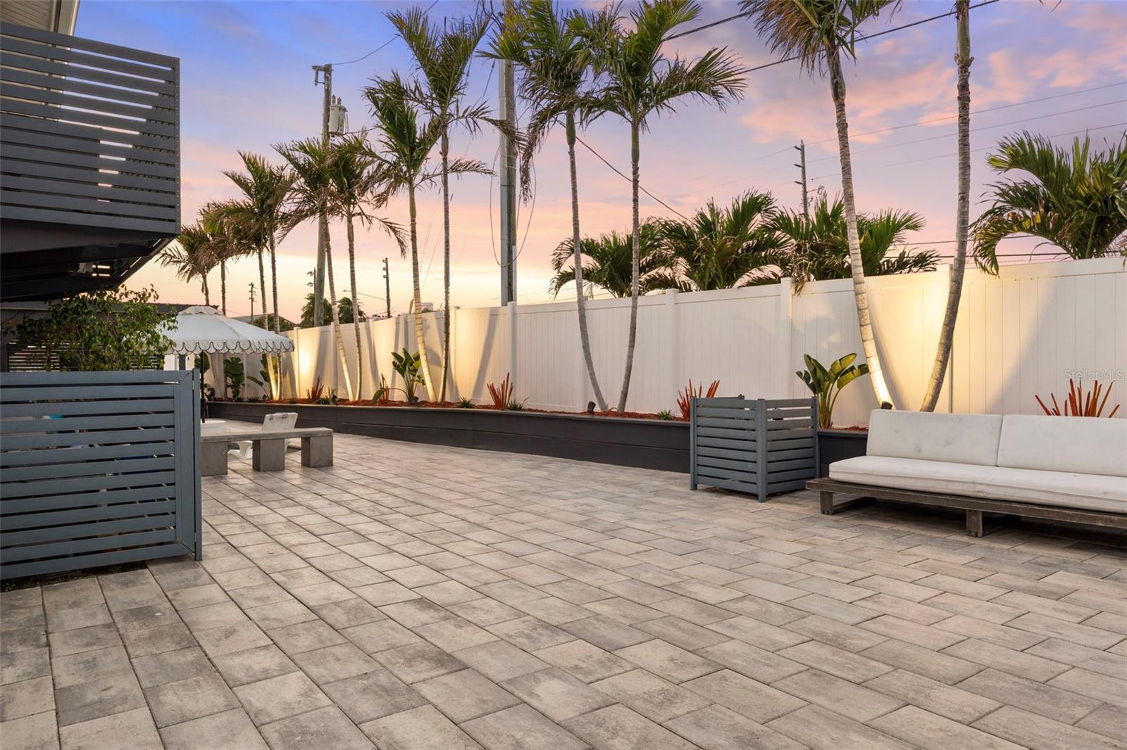 439 Causeway Blvd Property Photo 78