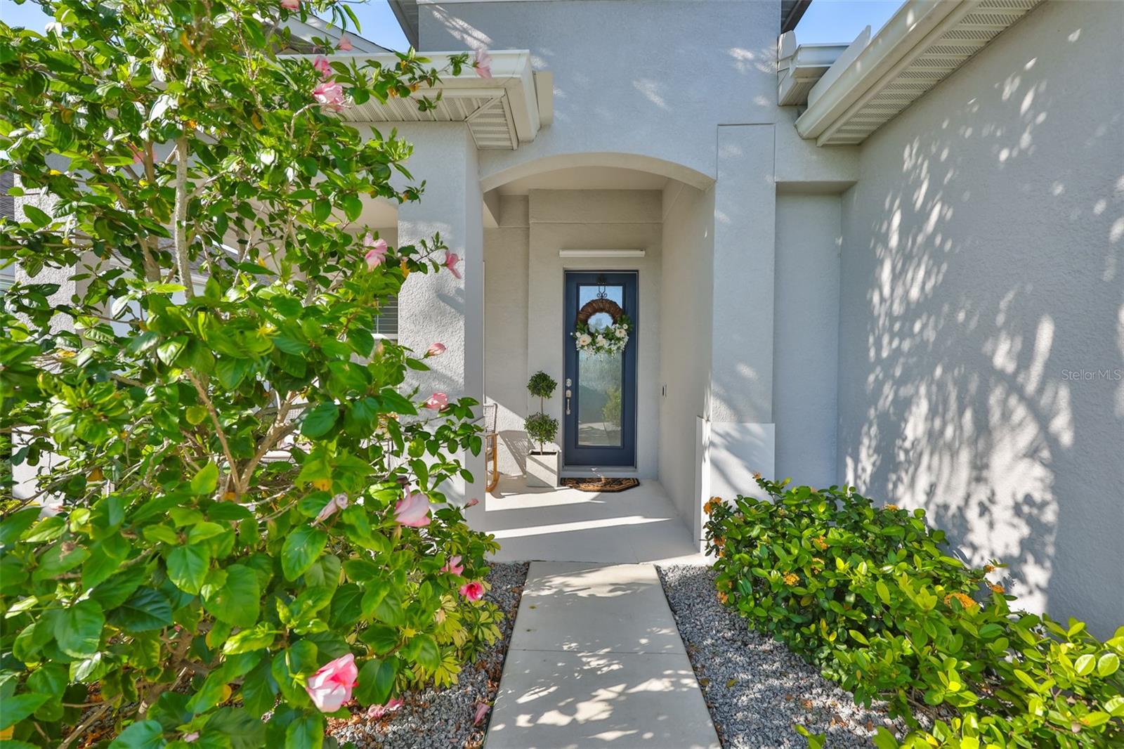 12421 Glenridge Ln Property Photo 3