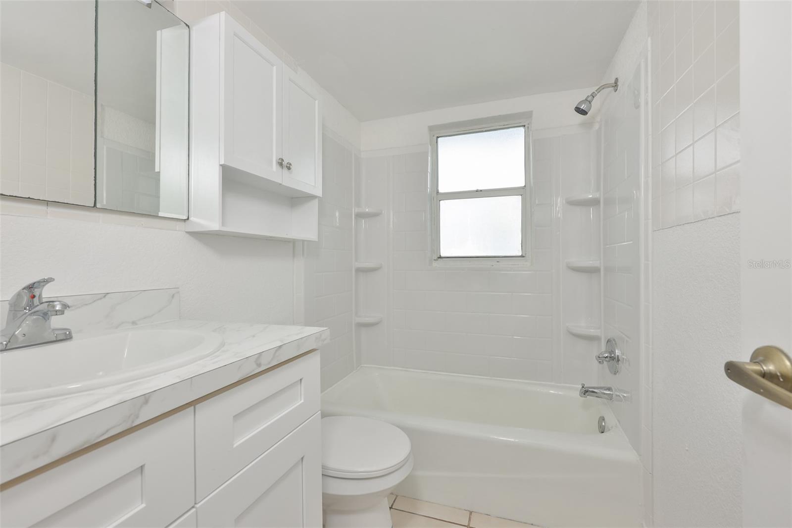4565 Duhme Rd #106 Property Photo 11