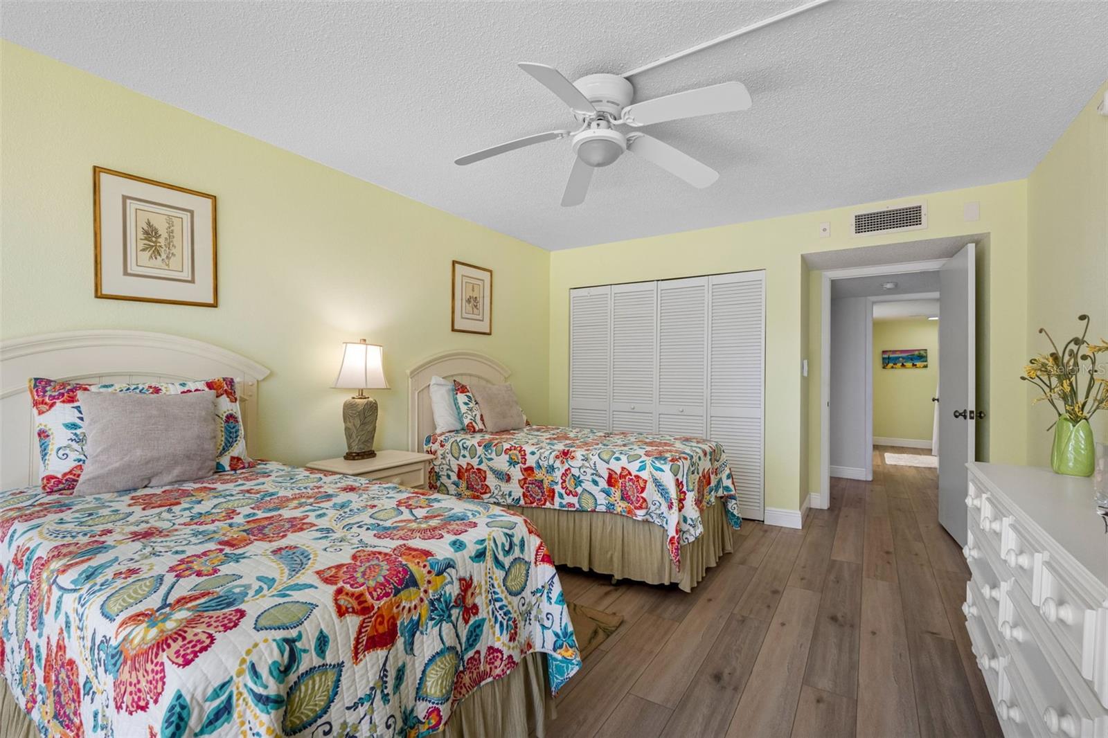 1400 Gulf Blvd #101 Property Photo 32