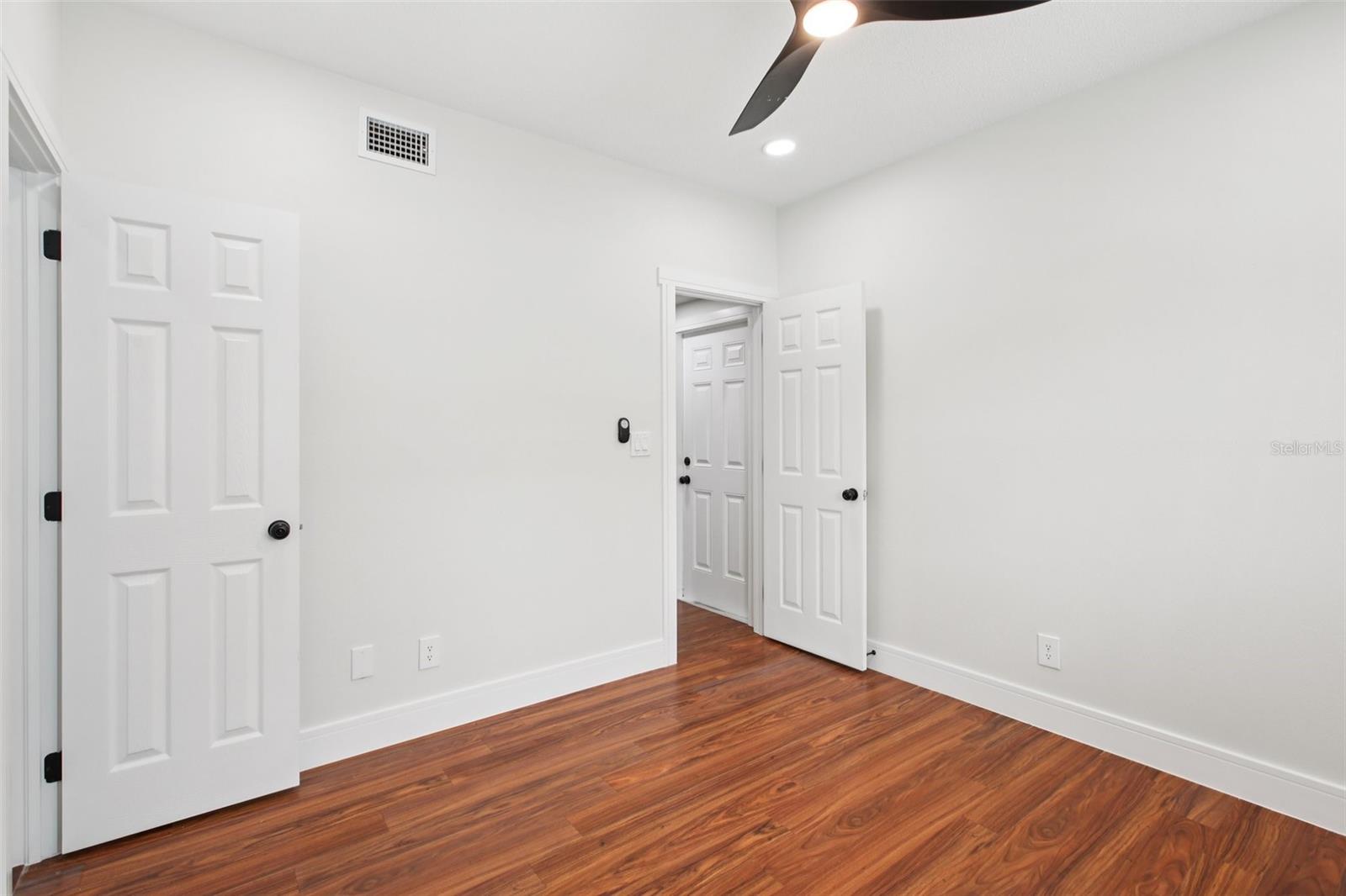 226 Willowick Ave Property Photo 59