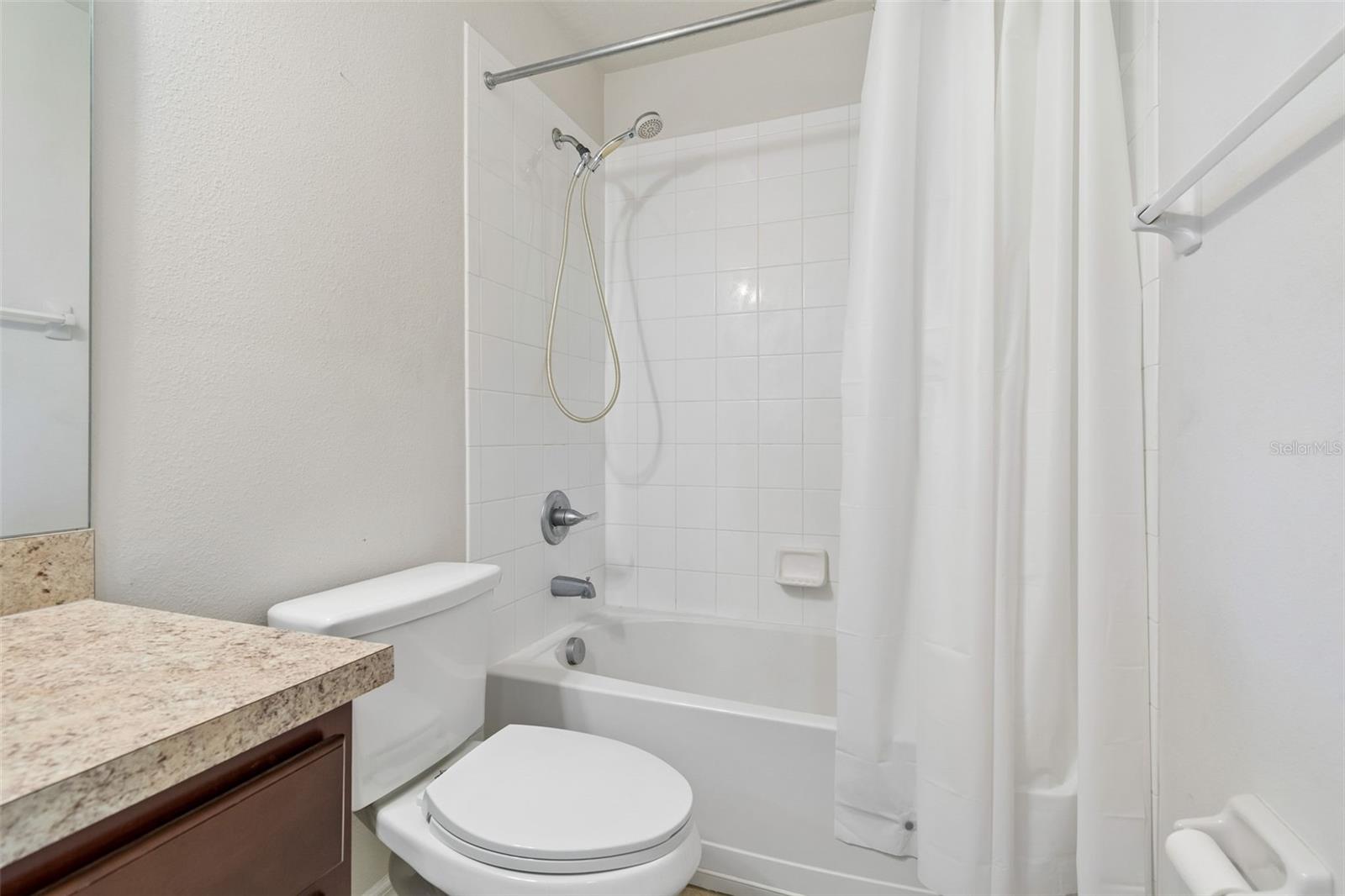 11926 Grand Kempston Dr Property Photo 30