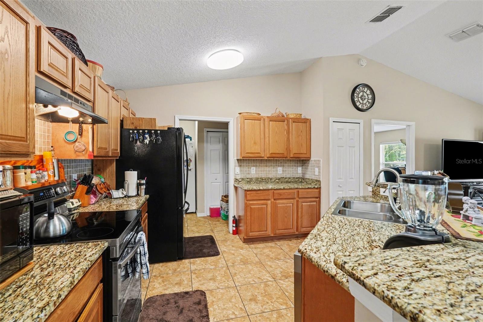 3147 Sydney Dover Rd Property Photo 7