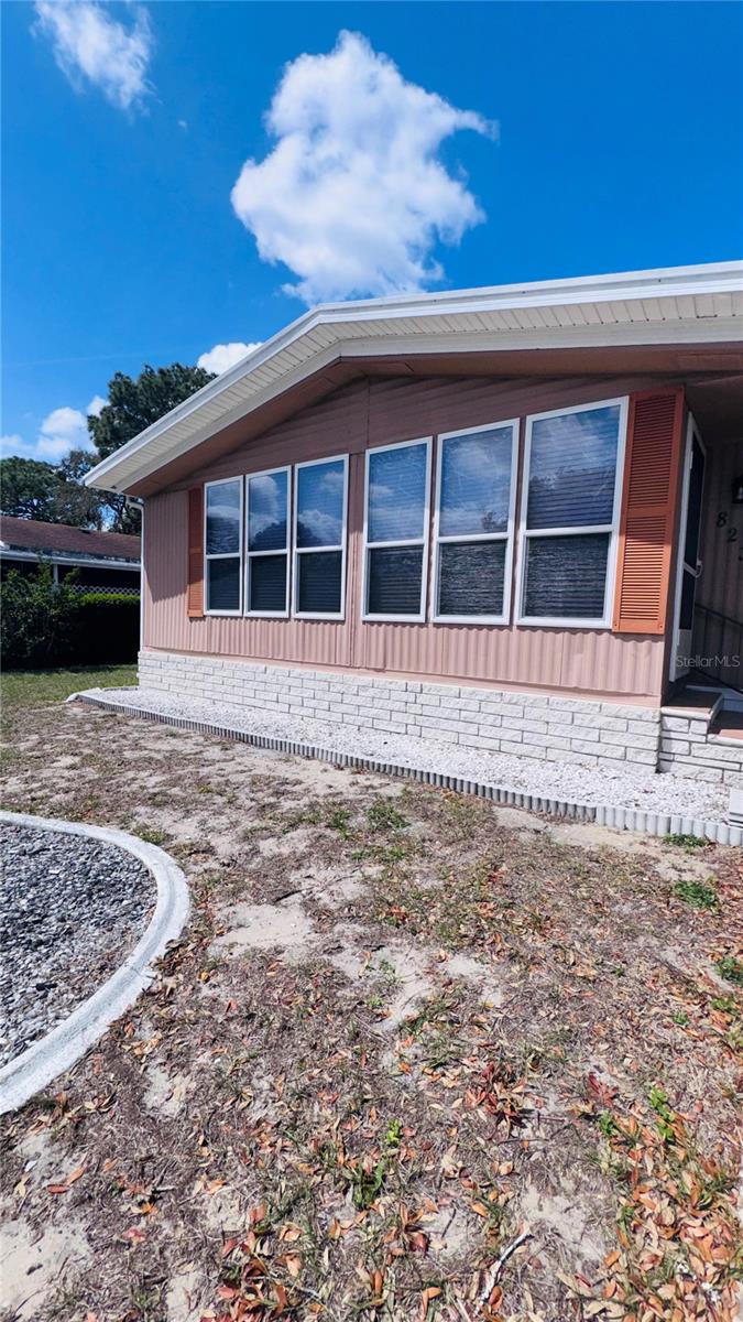 8239 Ridge Dale Ave Property Photo 2