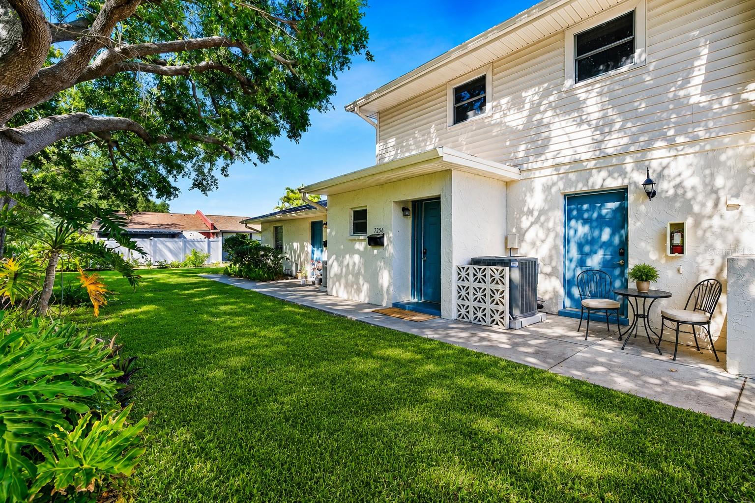 7256 Moffatt Ln N Property Photo 10