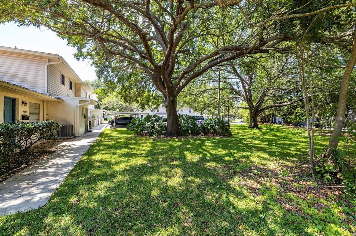 7256 Moffatt Ln N Property Photo 19