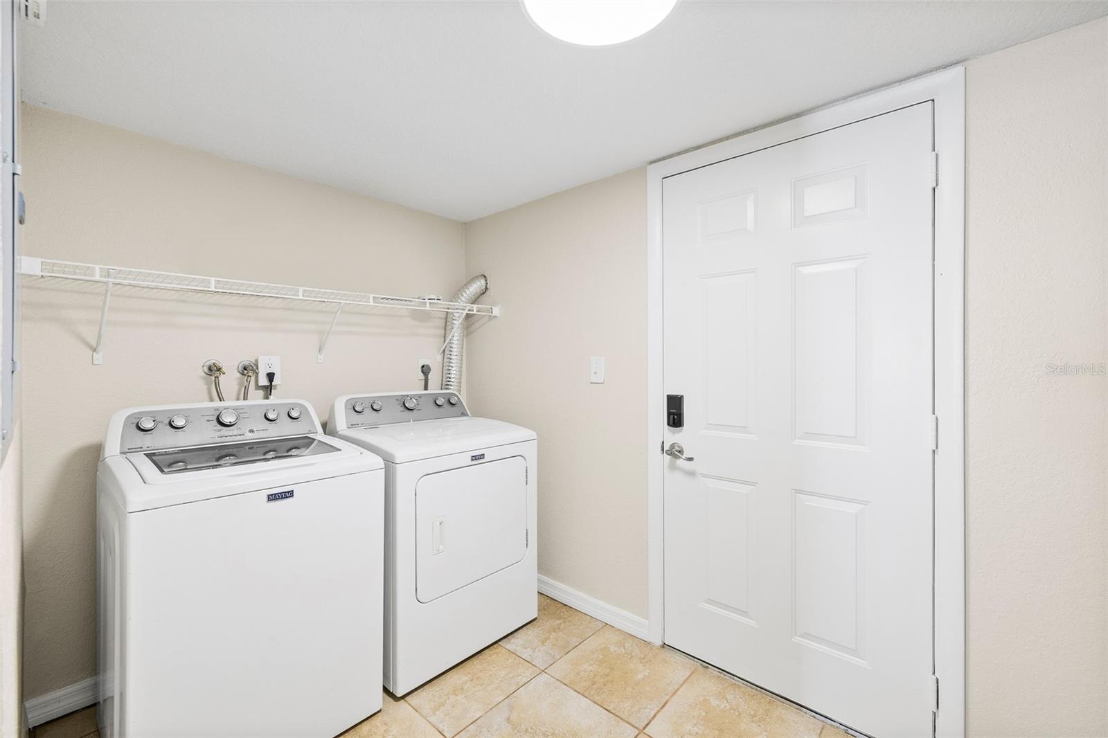 7256 Moffatt Ln N Property Photo 25