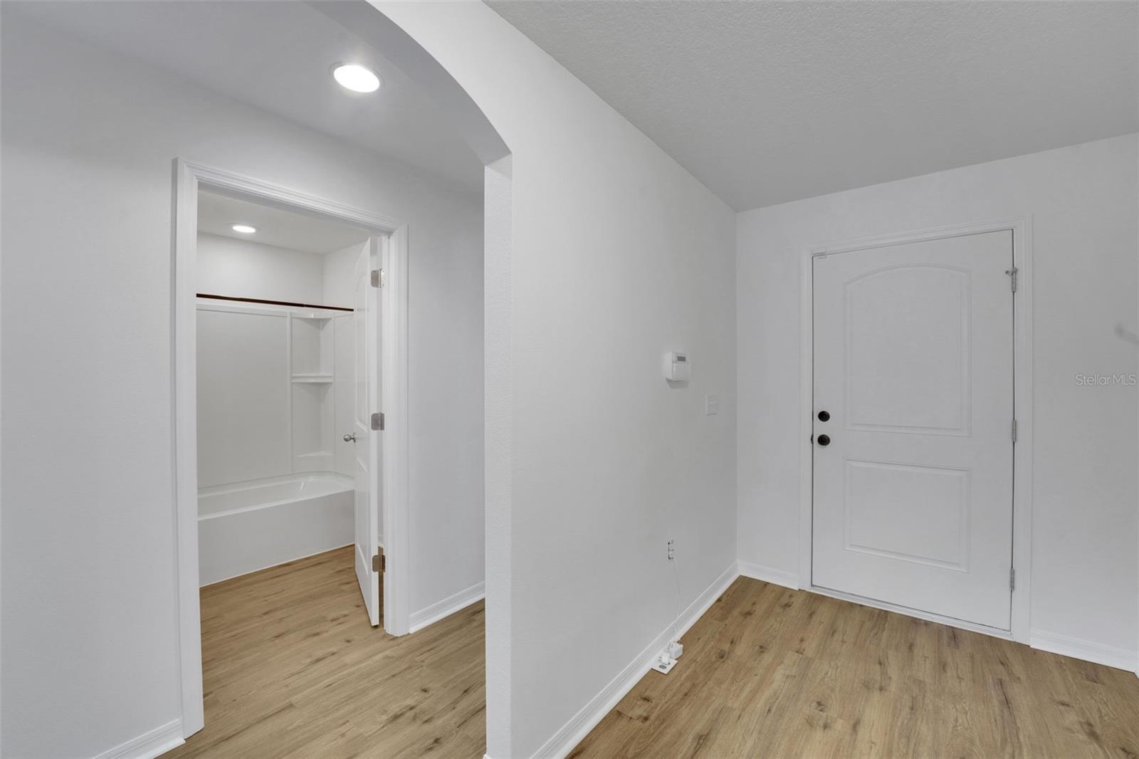 2659 Rotherham Rd Property Photo 18