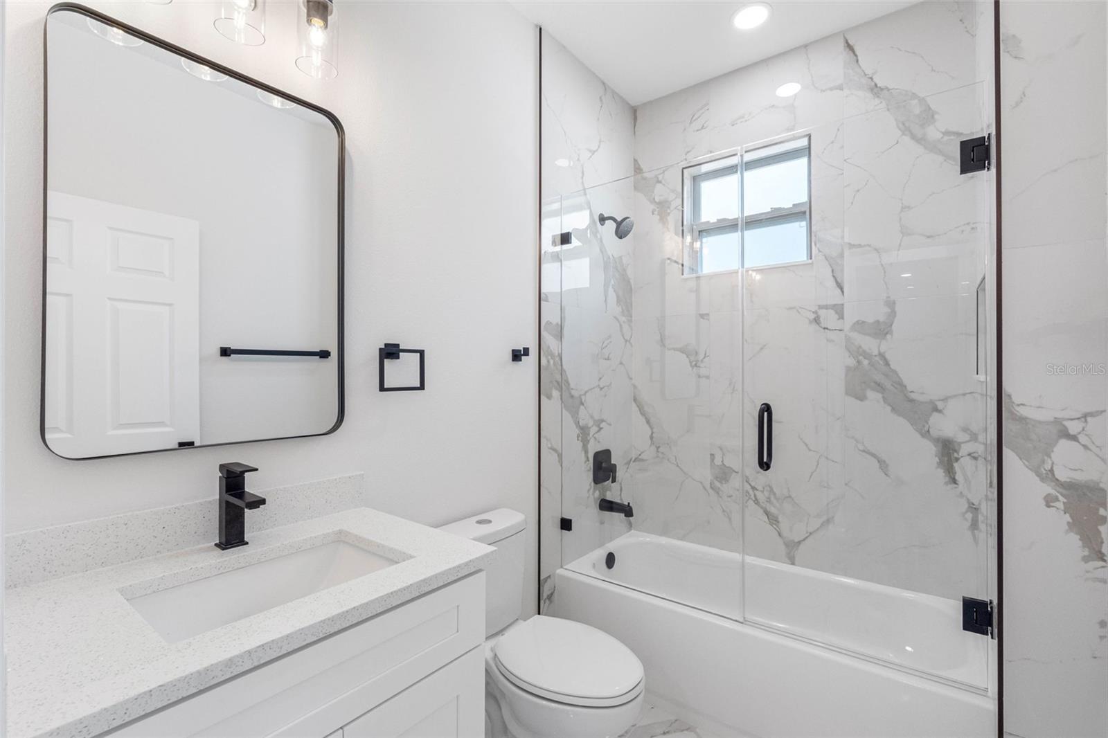 7141 Ivanhoe Dr Property Photo 29