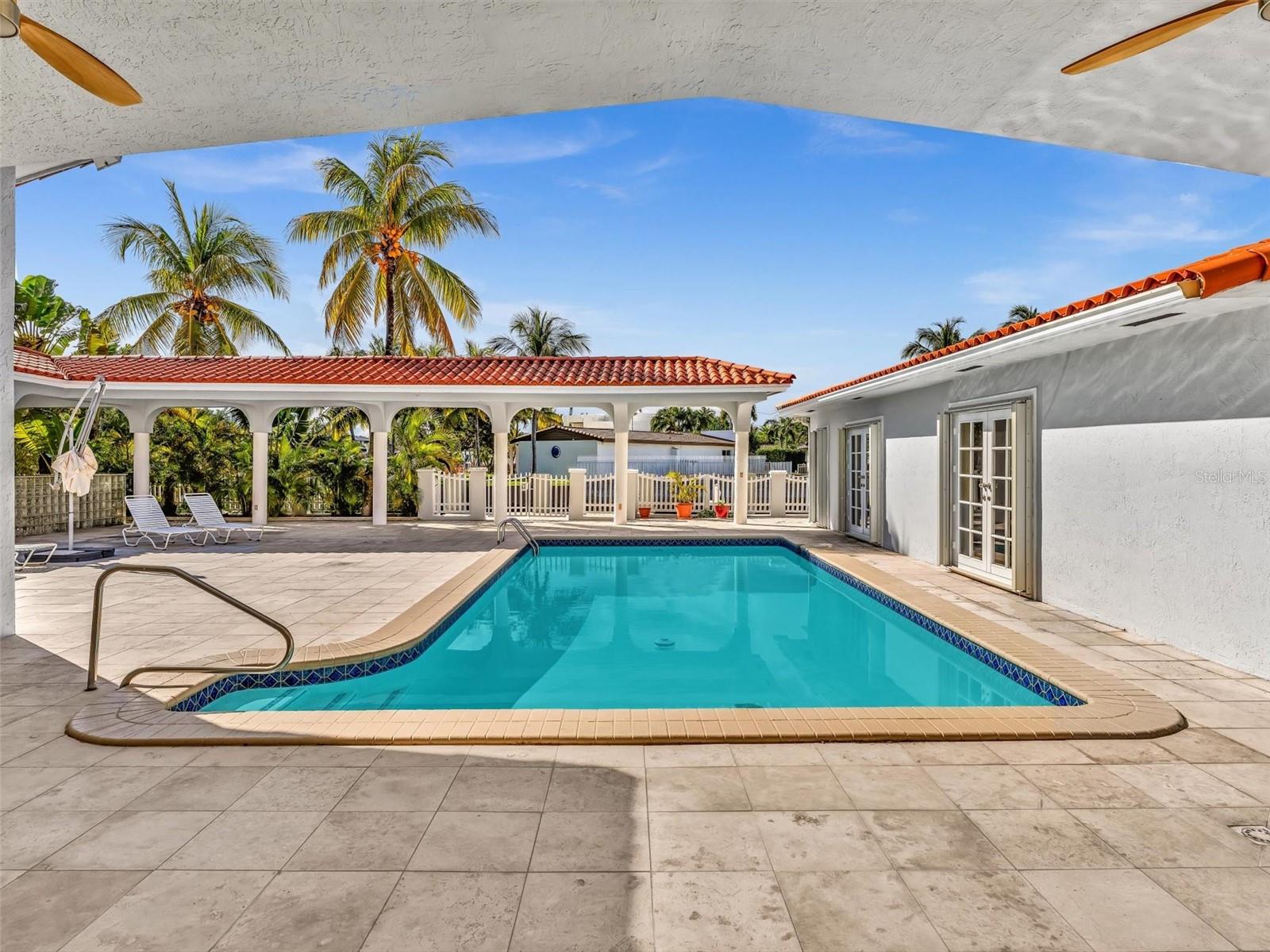 12904 Banyan Rd Property Photo 10