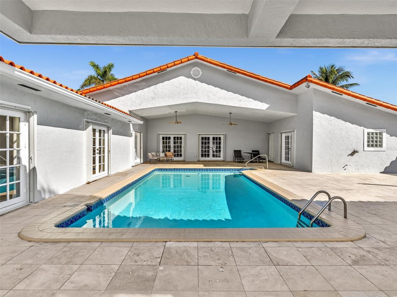 12904 Banyan Rd Property Photo 11