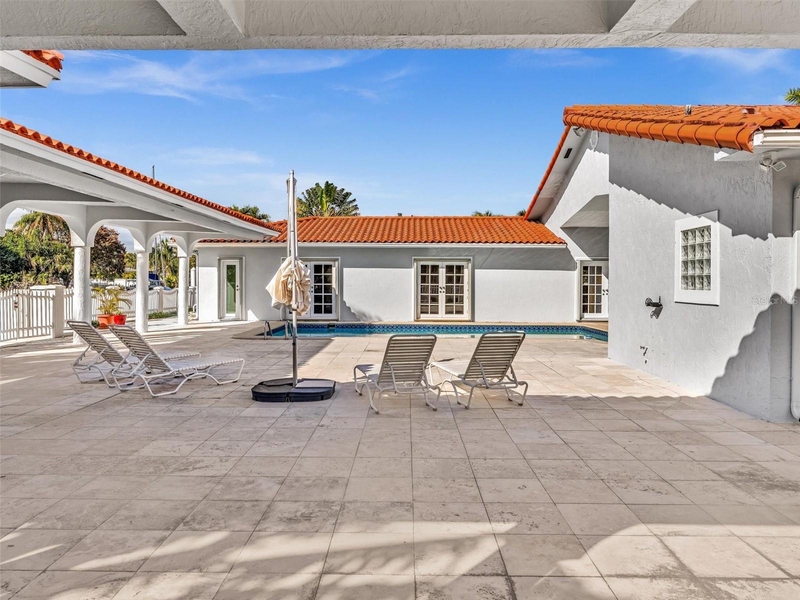 12904 Banyan Rd Property Photo 12